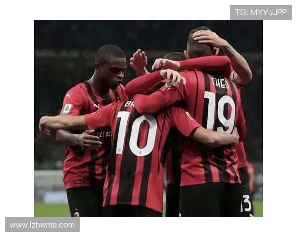 国米坐稳榜首但意甲霸主之路挑战重重,阵容短板恐成为冲刺路上的致命隐患 国米坐稳榜首但意甲霸主之路挑战重重,阵容短板恐成为冲刺路上的致命隐患