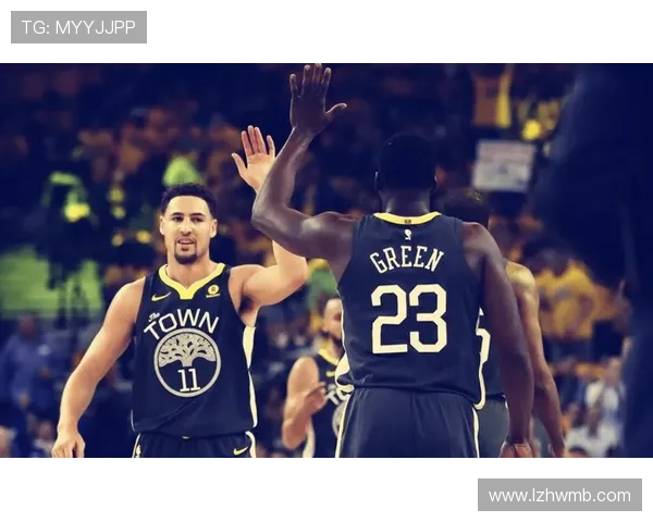 皮蓬无球跑动牵制防线，防守覆盖改变对手进攻结构